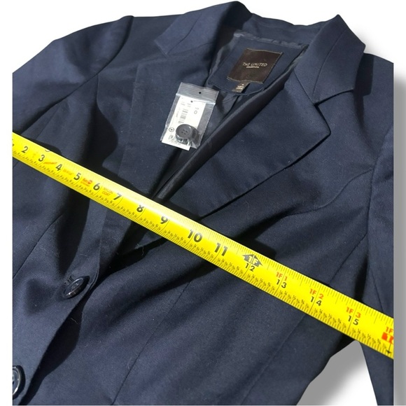 The Limited NWT Navy Blue Notched Collar 2 Button Structured Professional Blazer - Picture 10 of 16